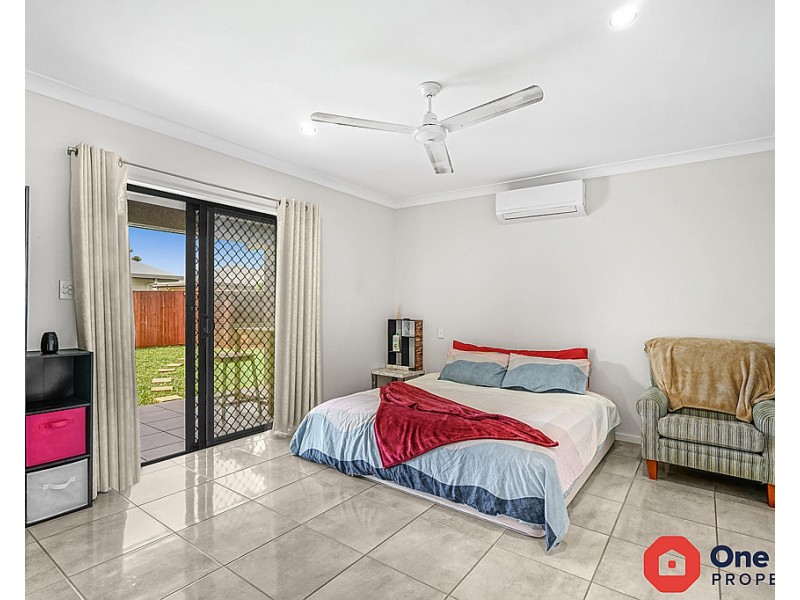 25 Perserverance Street, Redlynch QLD 4870
