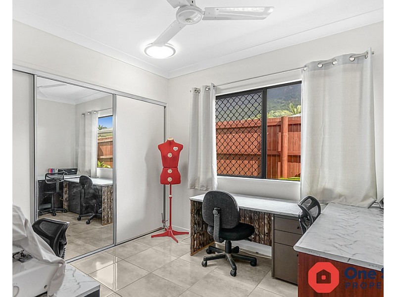 25 Perserverance Street, Redlynch QLD 4870