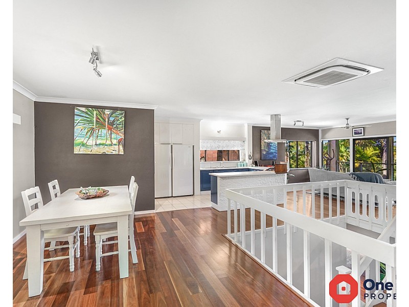 148 Sydney Street, Bayview Heights QLD 4868