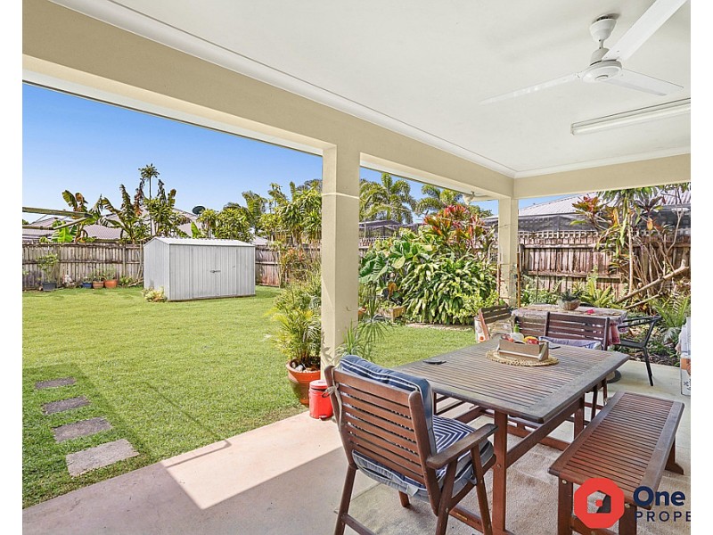 4 Altona Street, Bentley Park QLD 4869