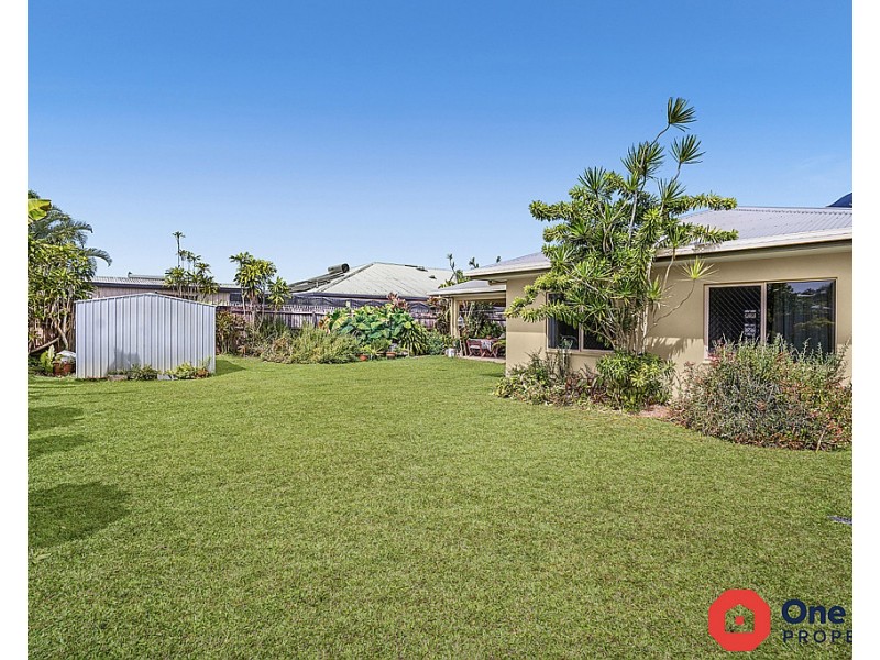 4 Altona Street, Bentley Park QLD 4869