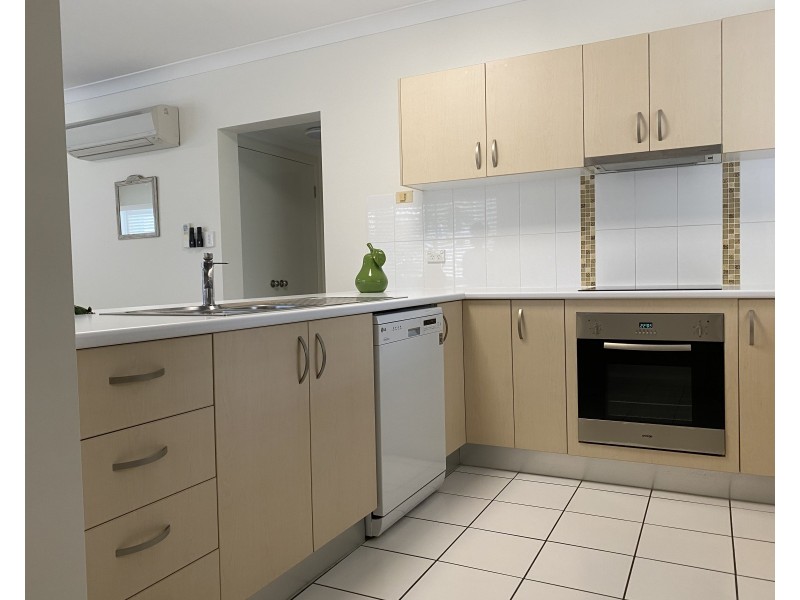 5/152 McLeod Street, Cairns North QLD 4870