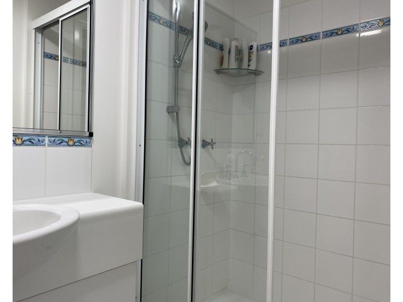 5/152 McLeod Street, Cairns North QLD 4870