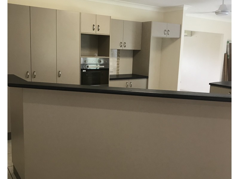 13 Milko Close, Brinsmead QLD 4870