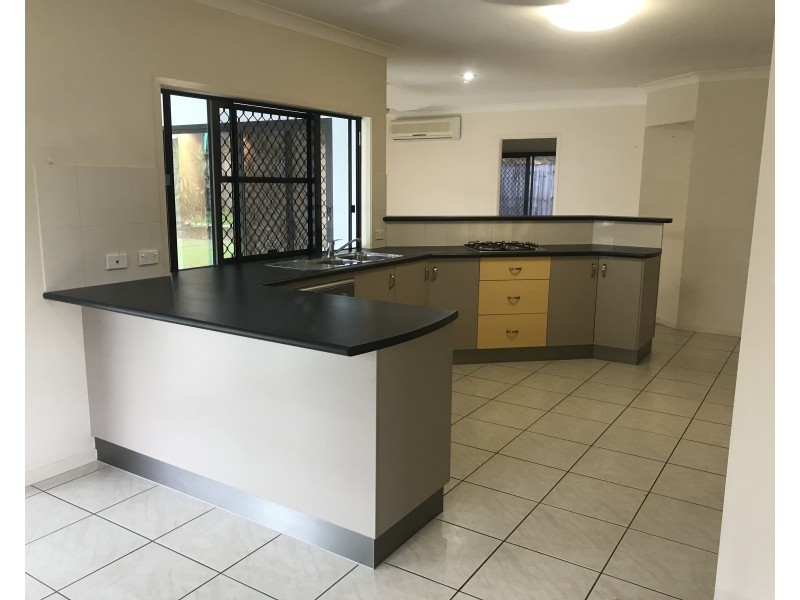 13 Milko Close, Brinsmead QLD 4870