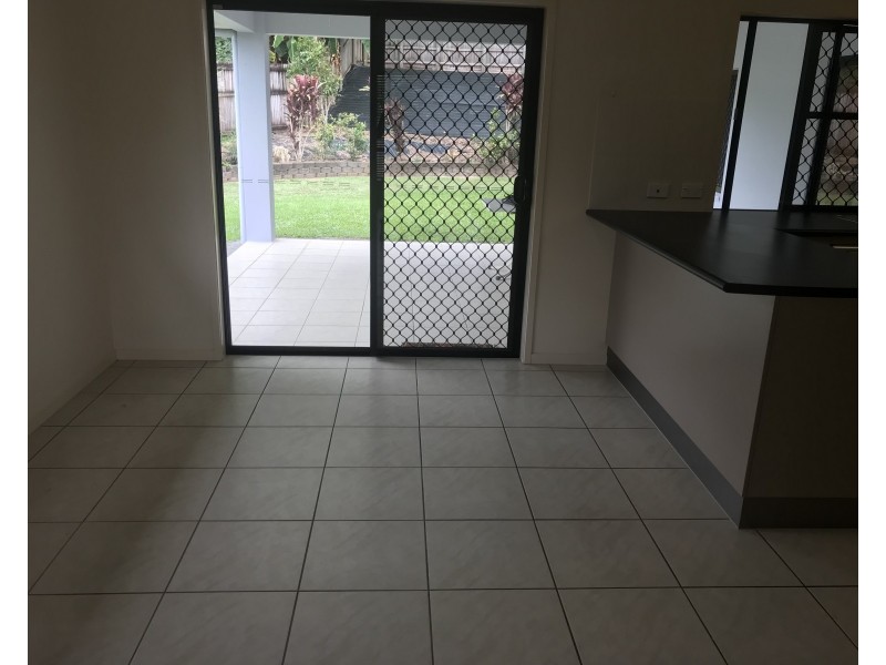 13 Milko Close, Brinsmead QLD 4870