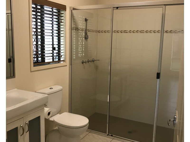 13 Milko Close, Brinsmead QLD 4870