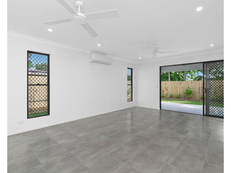 1/573 Mulgrave Road, Earlville QLD 4870