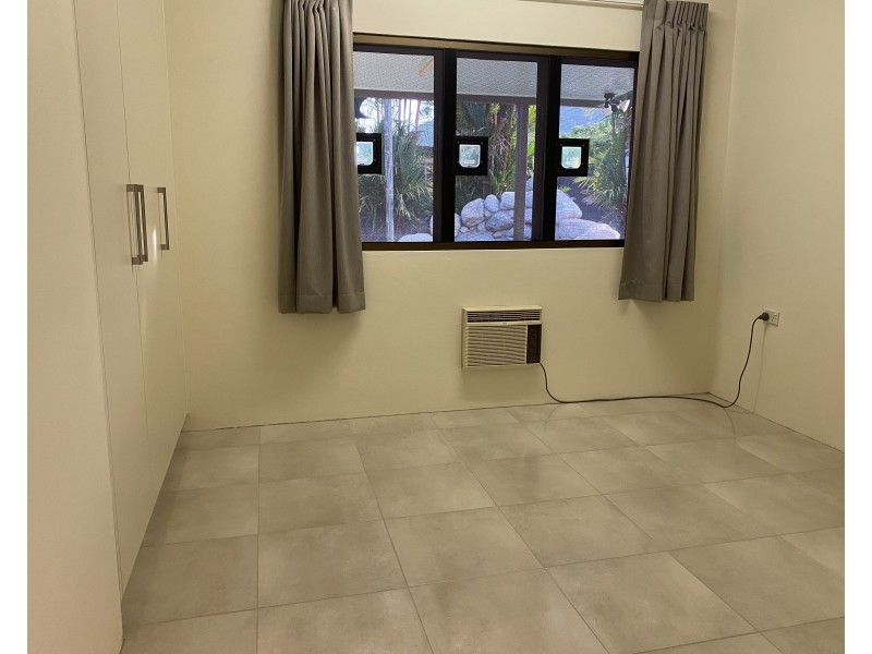 9 Deanna Street, Woree QLD 4868