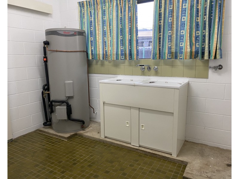 9 Deanna Street, Woree QLD 4868