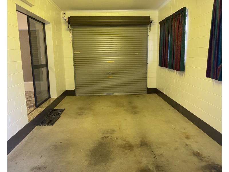 9 Deanna Street, Woree QLD 4868