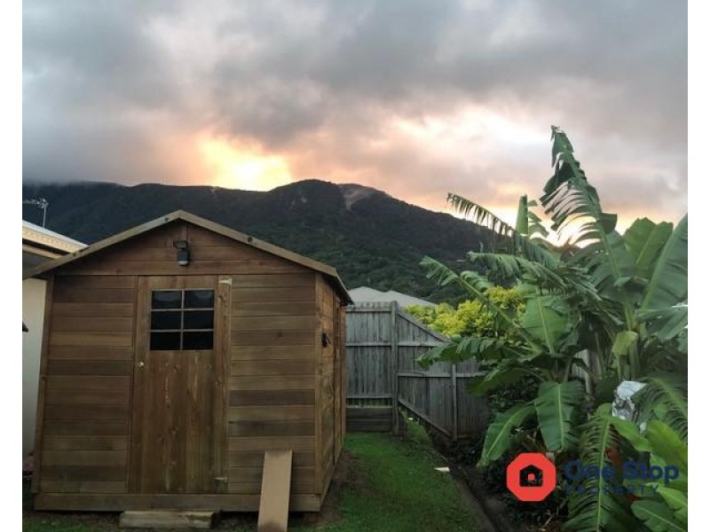 30 Larsen Road, Redlynch QLD 4870