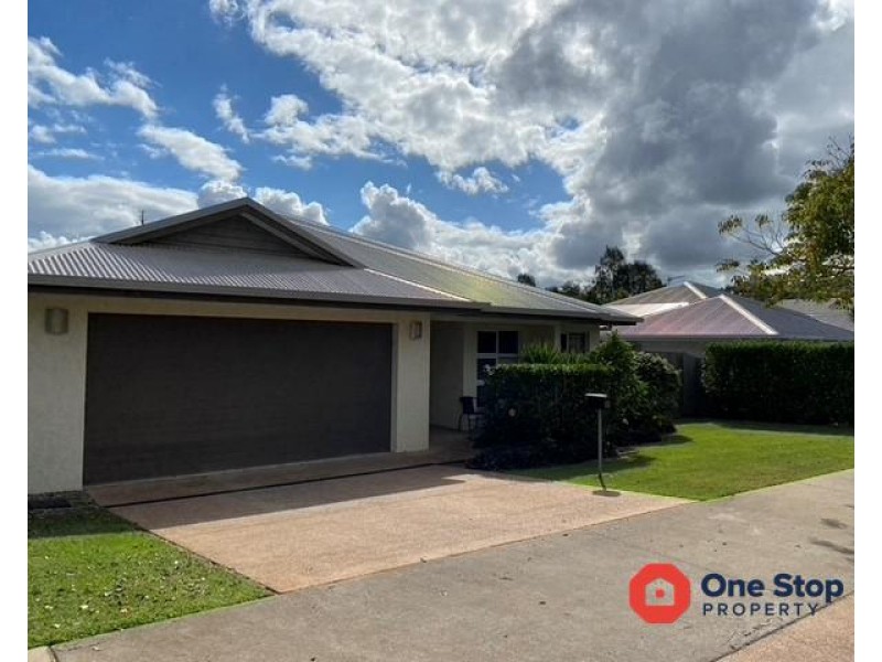 30 Larsen Road, Redlynch QLD 4870