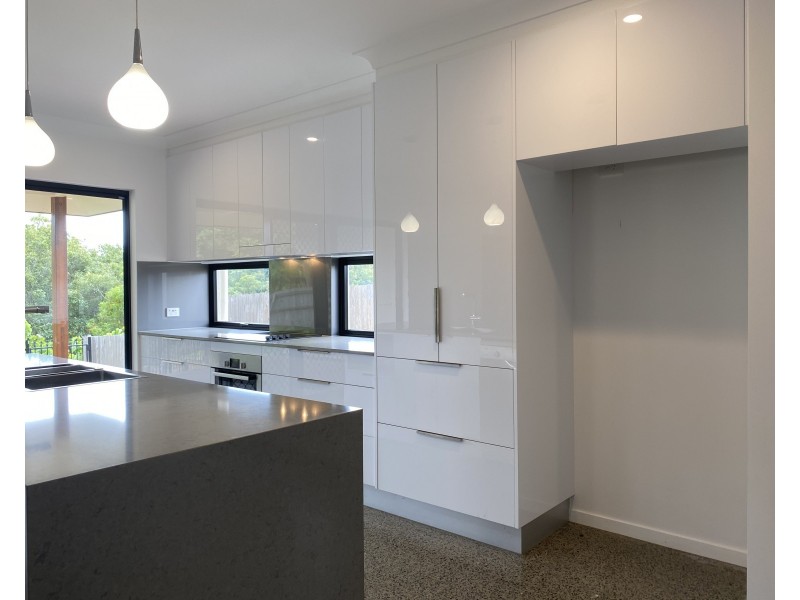 8 Moonlight Terrace, Mount Sheridan QLD 4868