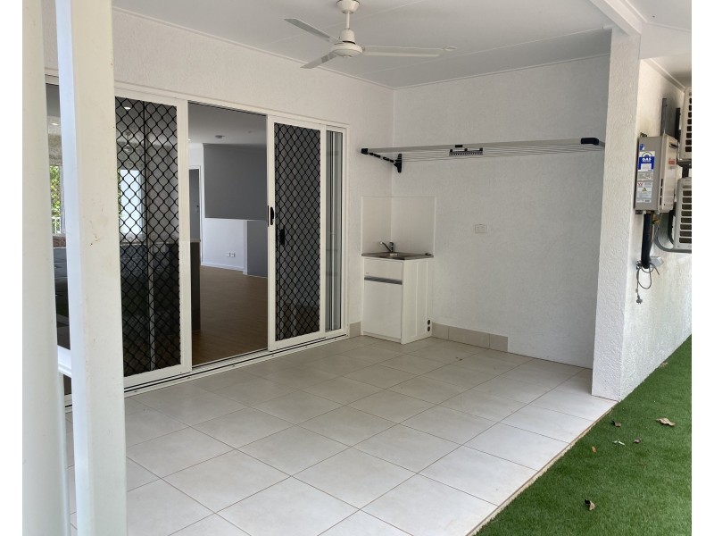 39 Flagship Drive, Trinity Beach QLD 4879