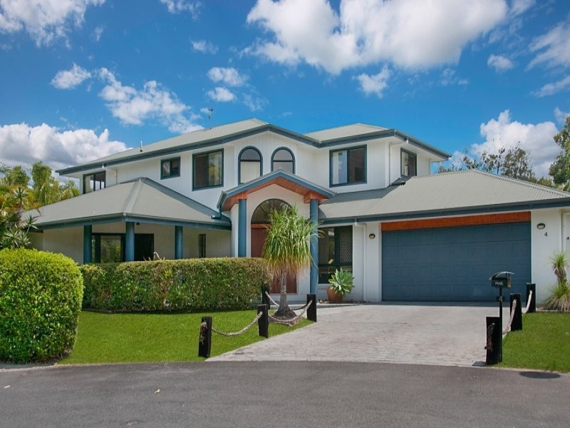 4 Dugun Court, Ocean Shores NSW 2483