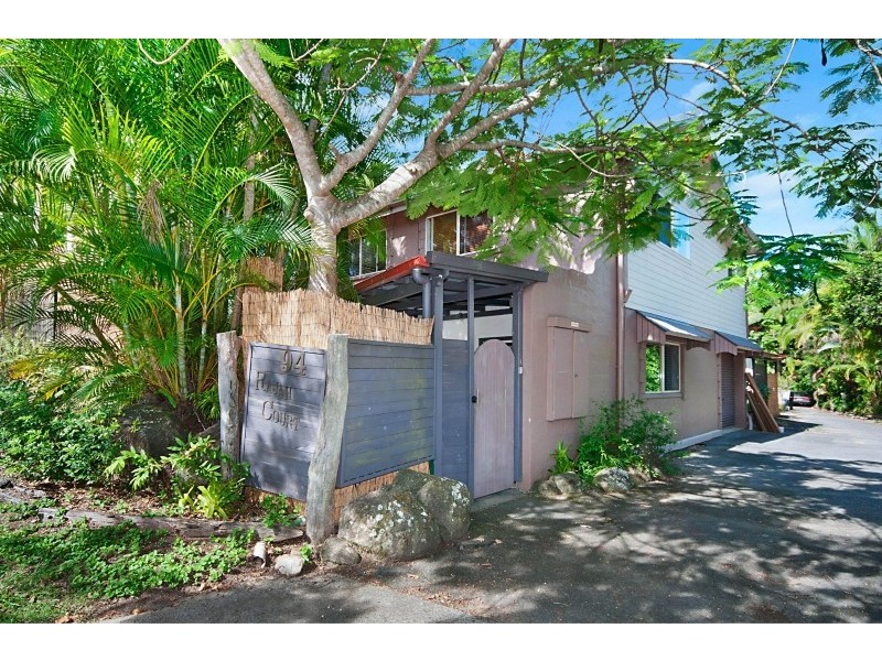 1/94 Rajah Rd, Ocean Shores NSW 2483