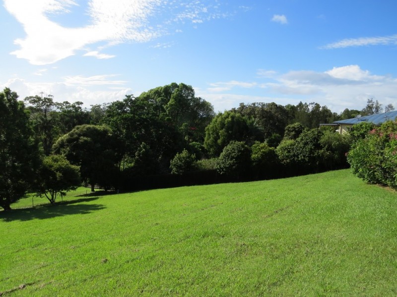 8A Yengarie Way, Ocean Shores NSW 2483