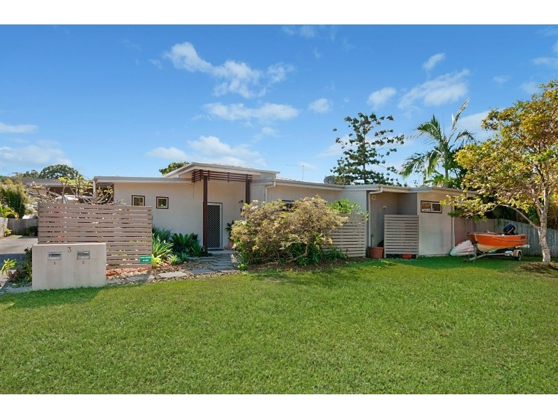 1/3 Gara Court, Ocean Shores NSW 2483