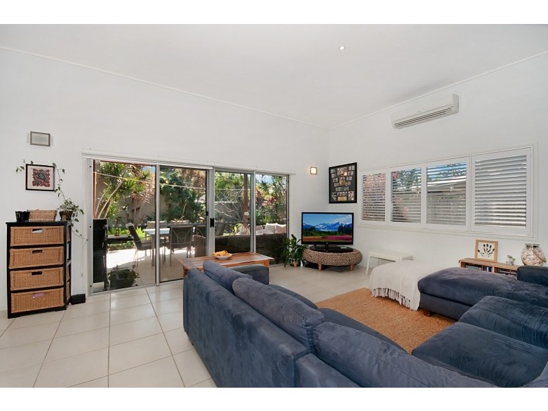 1/3 Gara Court, Ocean Shores NSW 2483