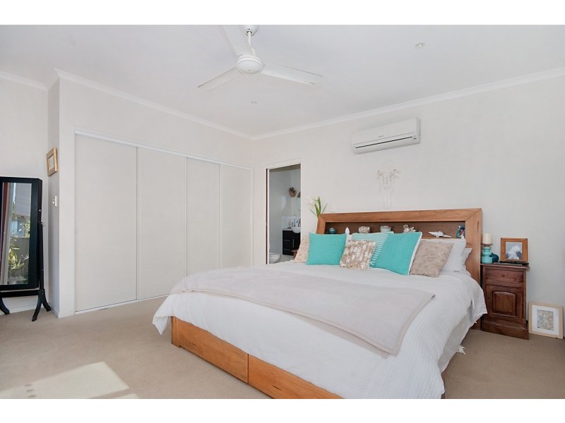 1/3 Gara Court, Ocean Shores NSW 2483