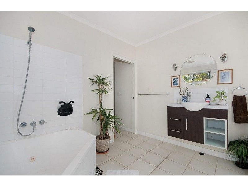 1/3 Gara Court, Ocean Shores NSW 2483