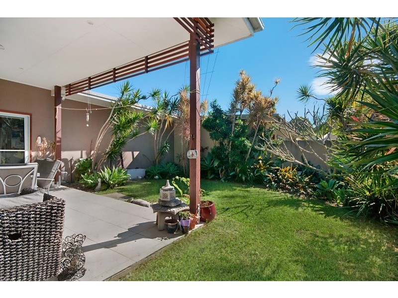 1/3 Gara Court, Ocean Shores NSW 2483