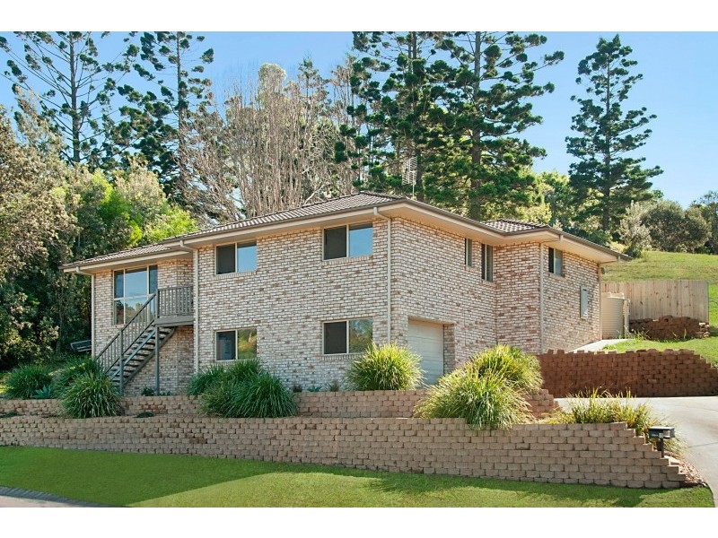 6A Goondooloo Drive, Ocean Shores NSW 2483