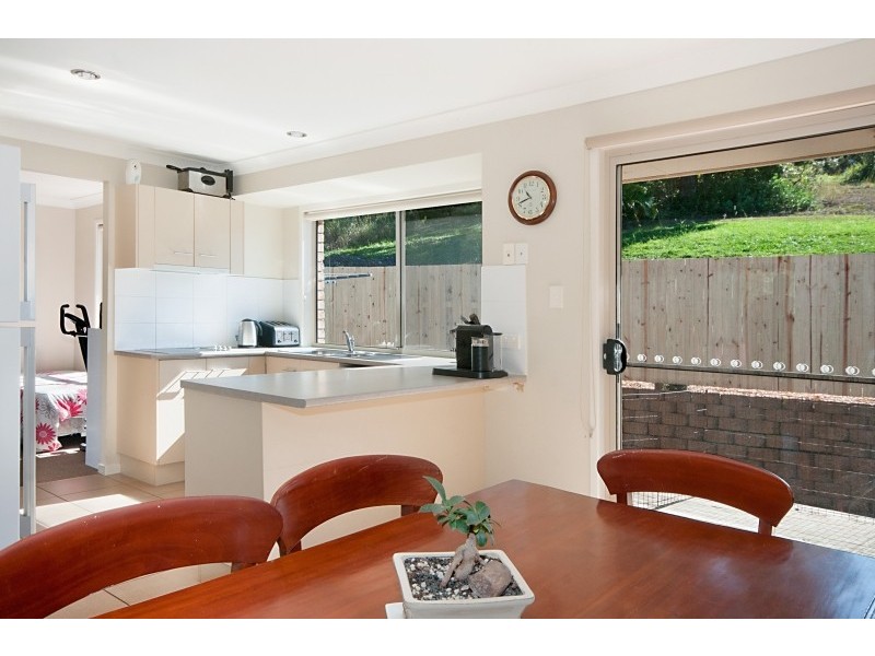 6A Goondooloo Drive, Ocean Shores NSW 2483