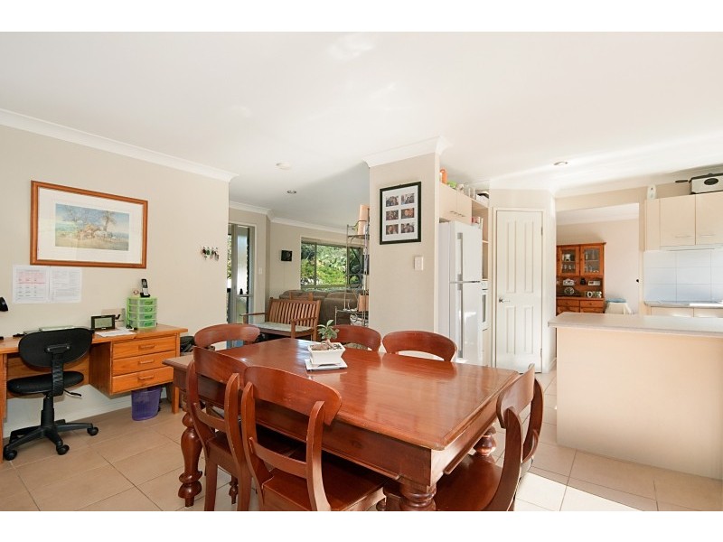 6A Goondooloo Drive, Ocean Shores NSW 2483