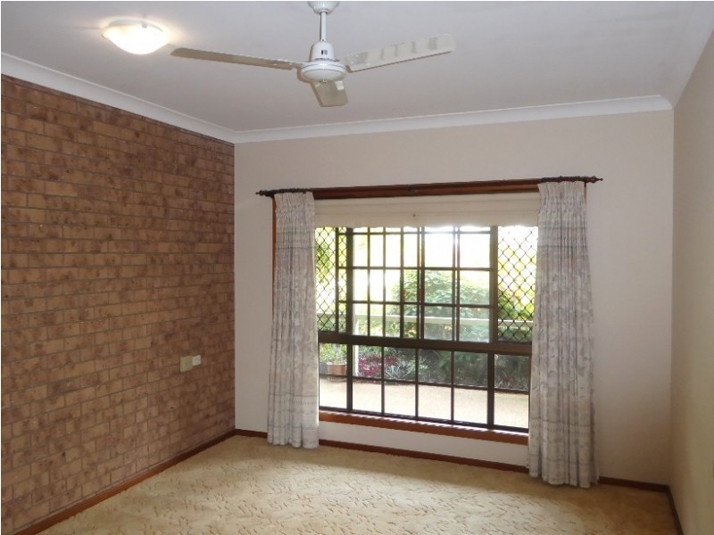 8/1 Rajah Road, Ocean Shores NSW 2483