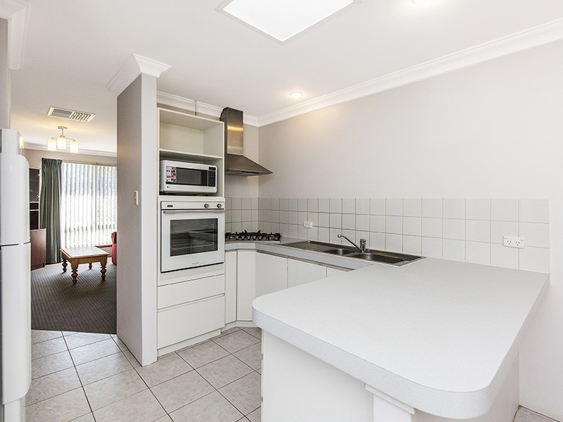 49 Pollard Street, Glendalough WA 6016