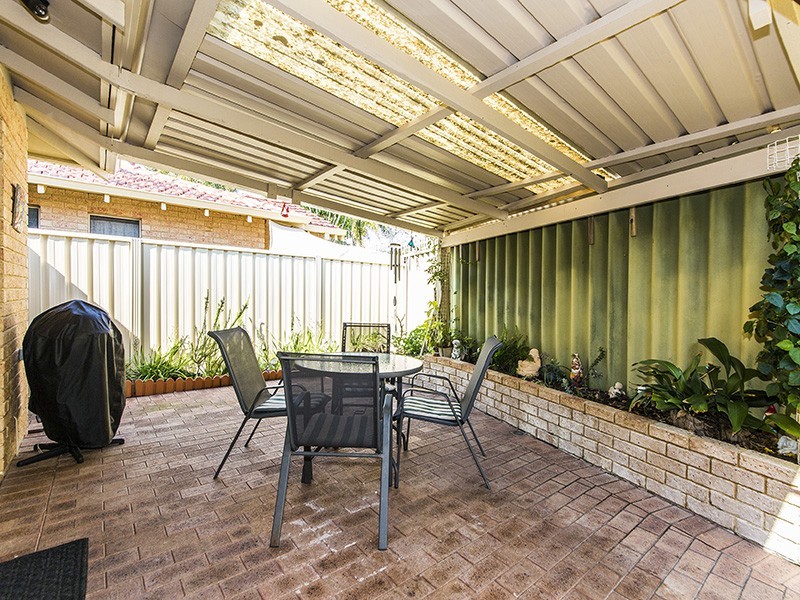 49 Pollard Street, Glendalough WA 6016
