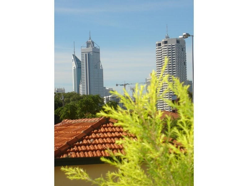 5B Lawrence Avenue, West Perth WA 6005