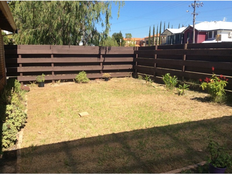 50/42 Pollard Street, Glendalough WA 6016