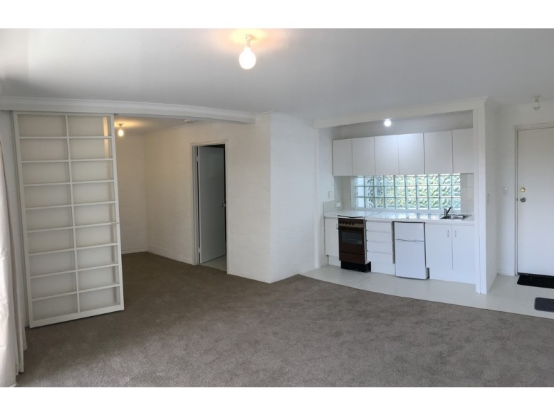 9/303 Cambridge Street, Wembley WA 6014