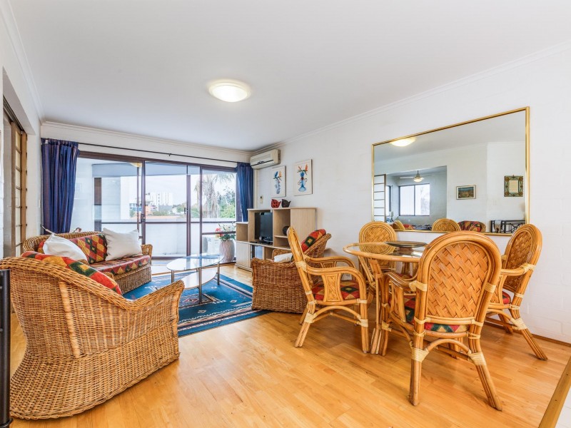 10/307 Cambridge Street, Wembley WA 6014