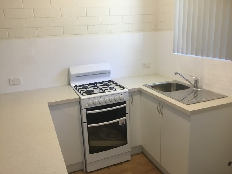 2E/47 Herdsman Parade, Wembley WA 6014