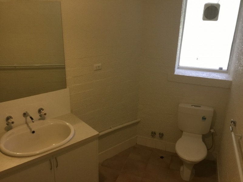 2E/47 Herdsman Parade, Wembley WA 6014