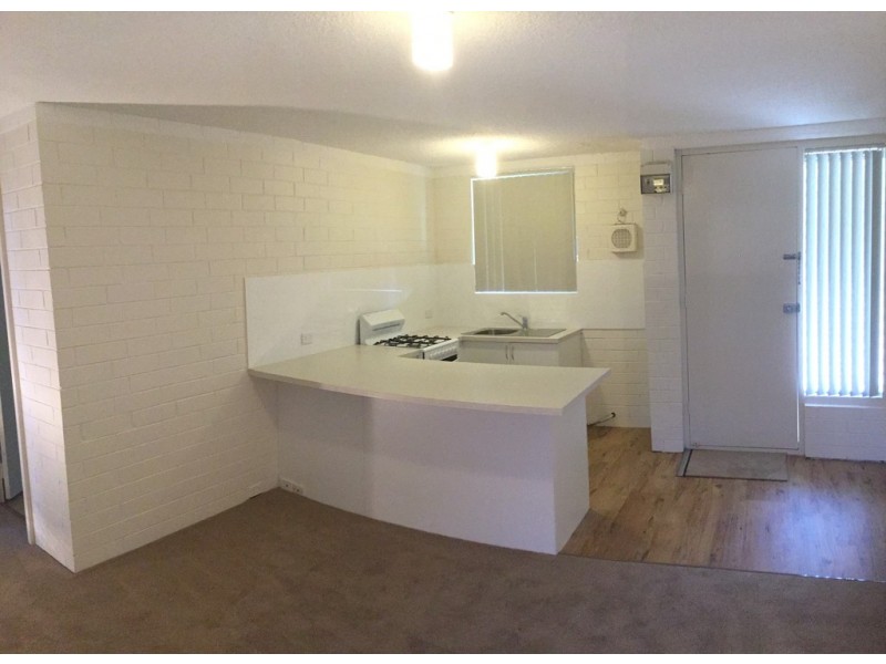 2E/47 Herdsman Parade, Wembley WA 6014