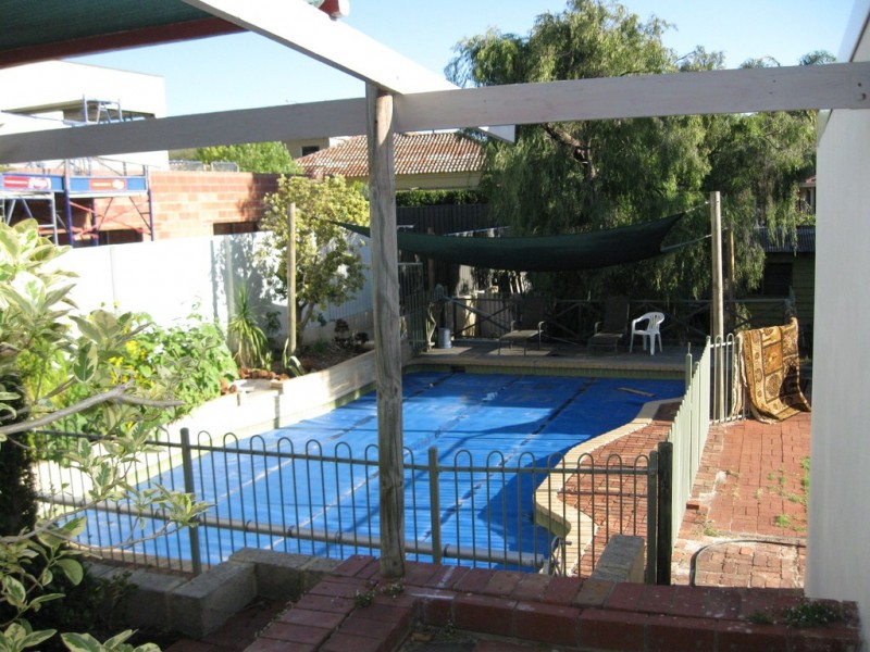 7 Orana Crescent, City Beach WA 6015