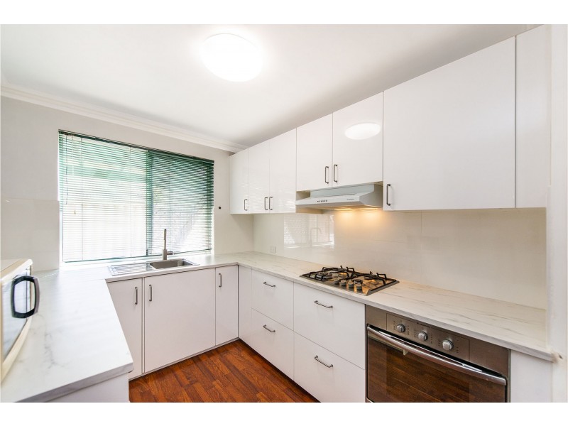 33/1 MOONDINE DRIVE, Wembley WA 6014
