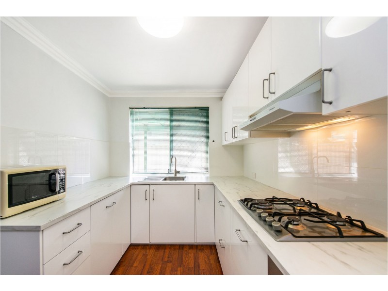 33/1 MOONDINE DRIVE, Wembley WA 6014
