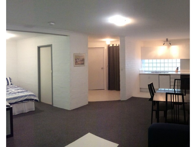 14/303 Cambridge Street, Wembley WA 6014