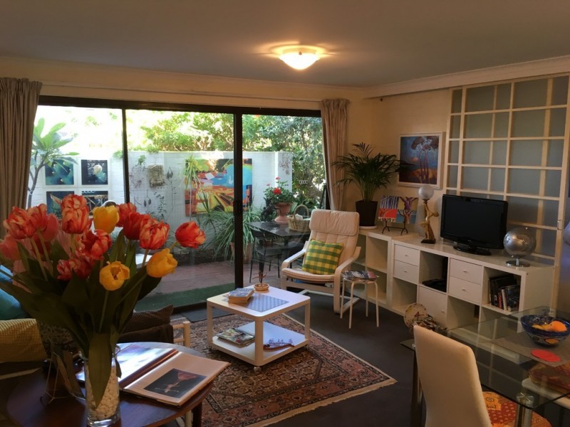 1/303 Cambridge Street, Wembley WA 6014