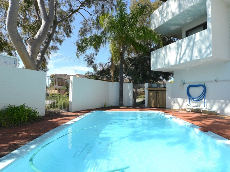 1/303 Cambridge Street, Wembley WA 6014