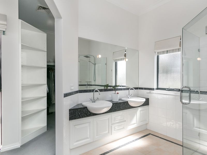 183 The Esplanade, Mount Pleasant WA 6153