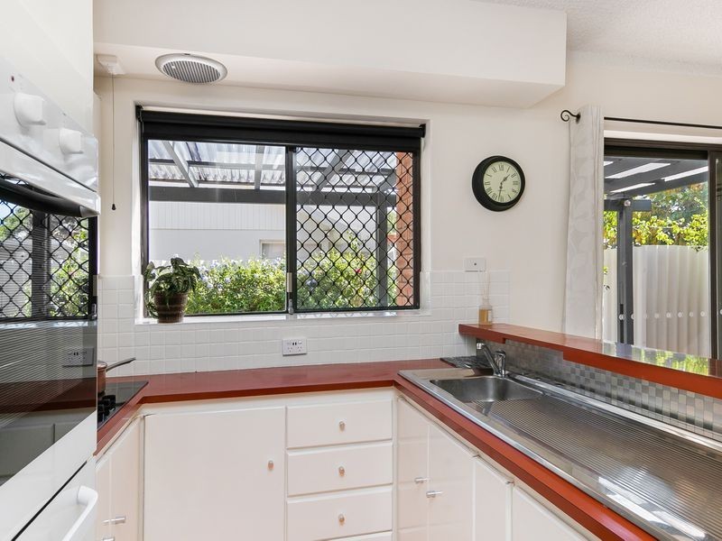 4/8-10 Swan Road, Attadale WA 6156