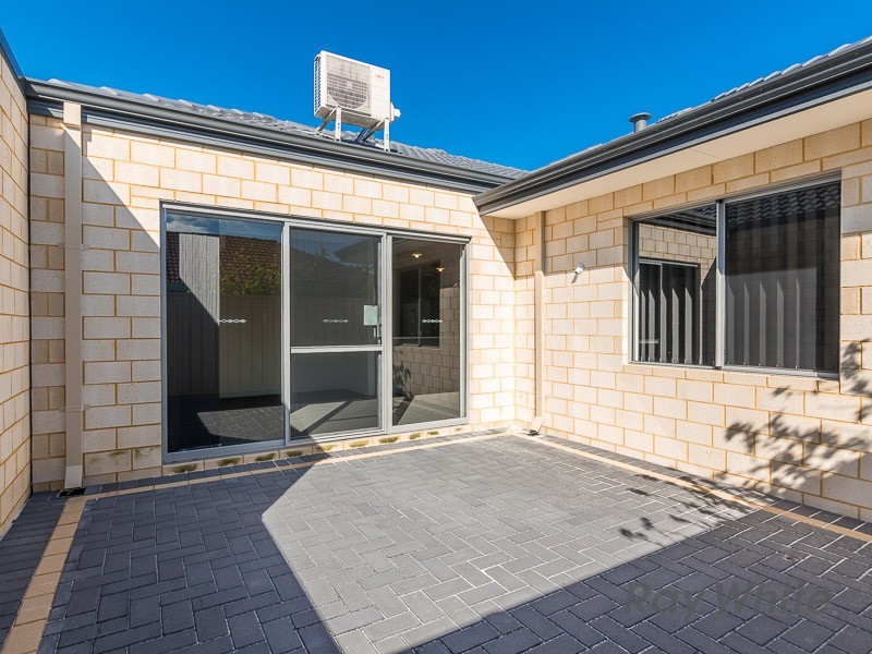 11B Rotherfield Road, Westminster WA 6061