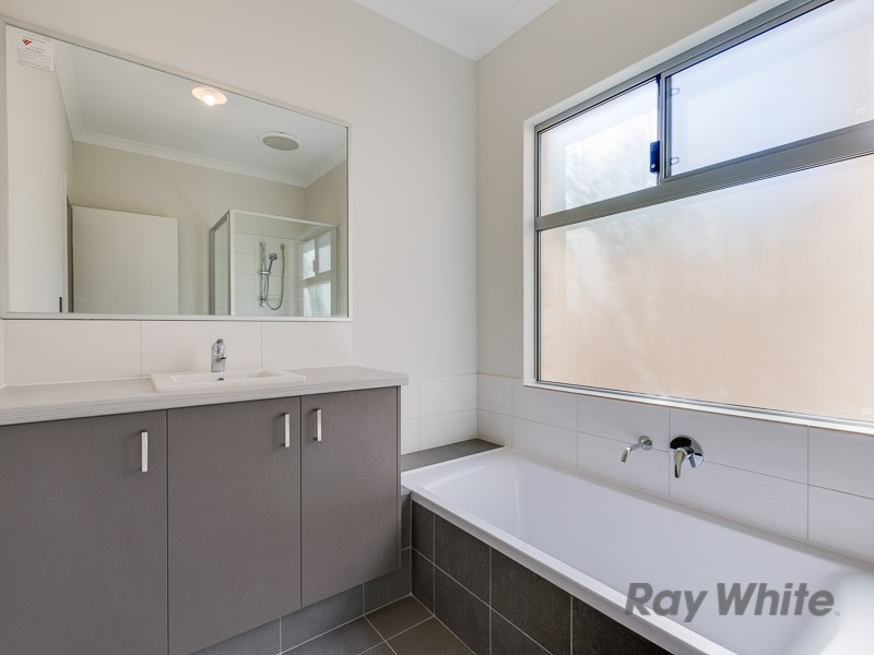 11C Rotherfield Road, Westminster WA 6061